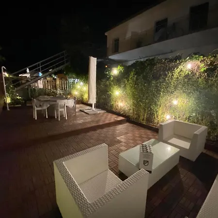 Alessandra House Lägenhet *